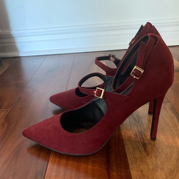 NEW Burgundy Heels - Picture 2 of 3